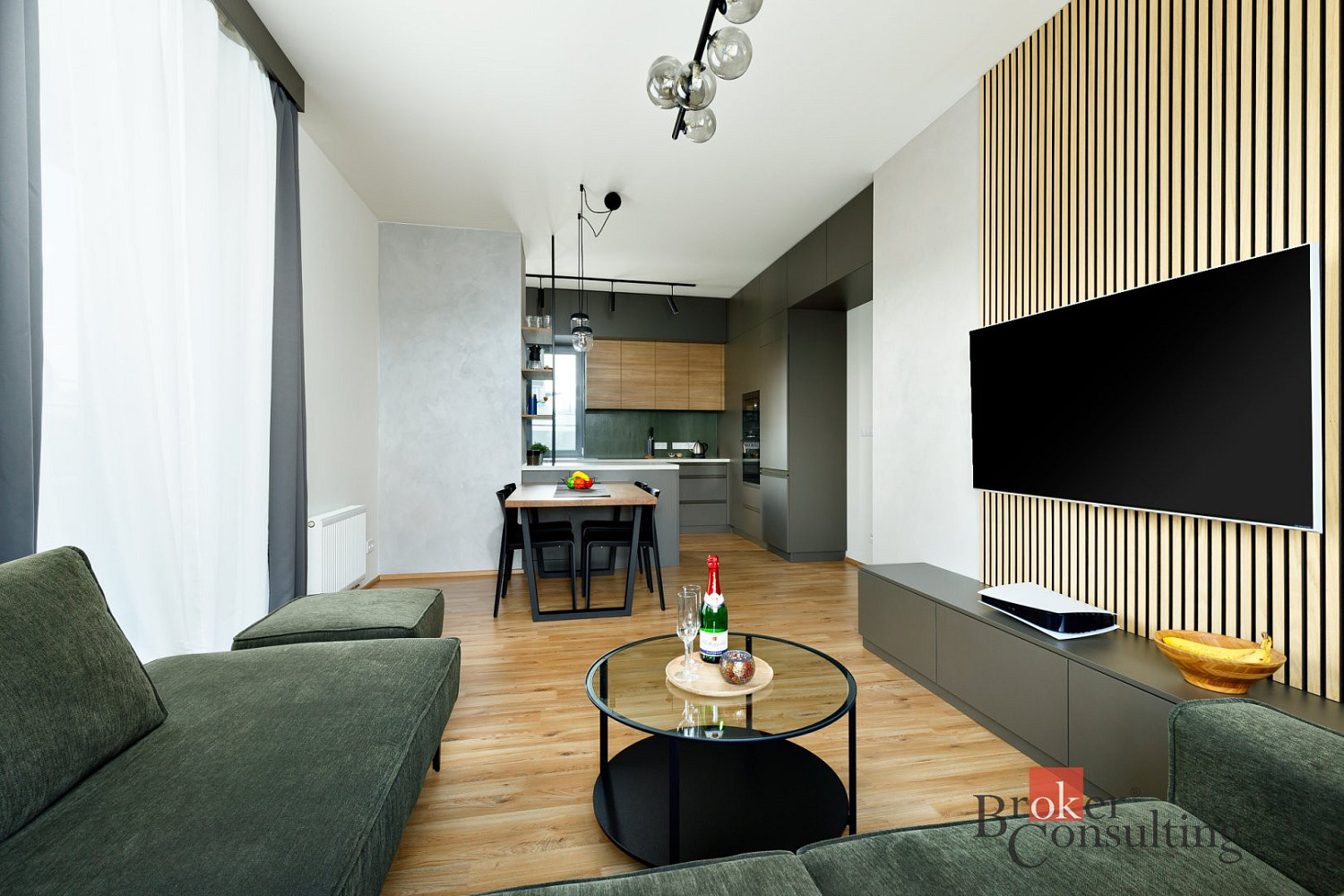 Pronájem bytu 3+kk 78 m² — photo 4