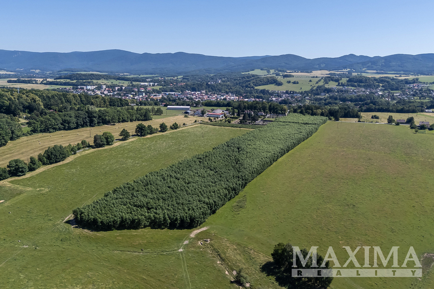 Prodej pole 50 397 m²