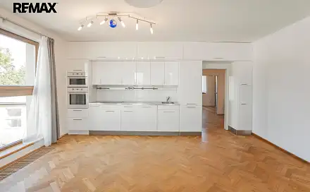 Pronájem bytu 3+kk 82 m²