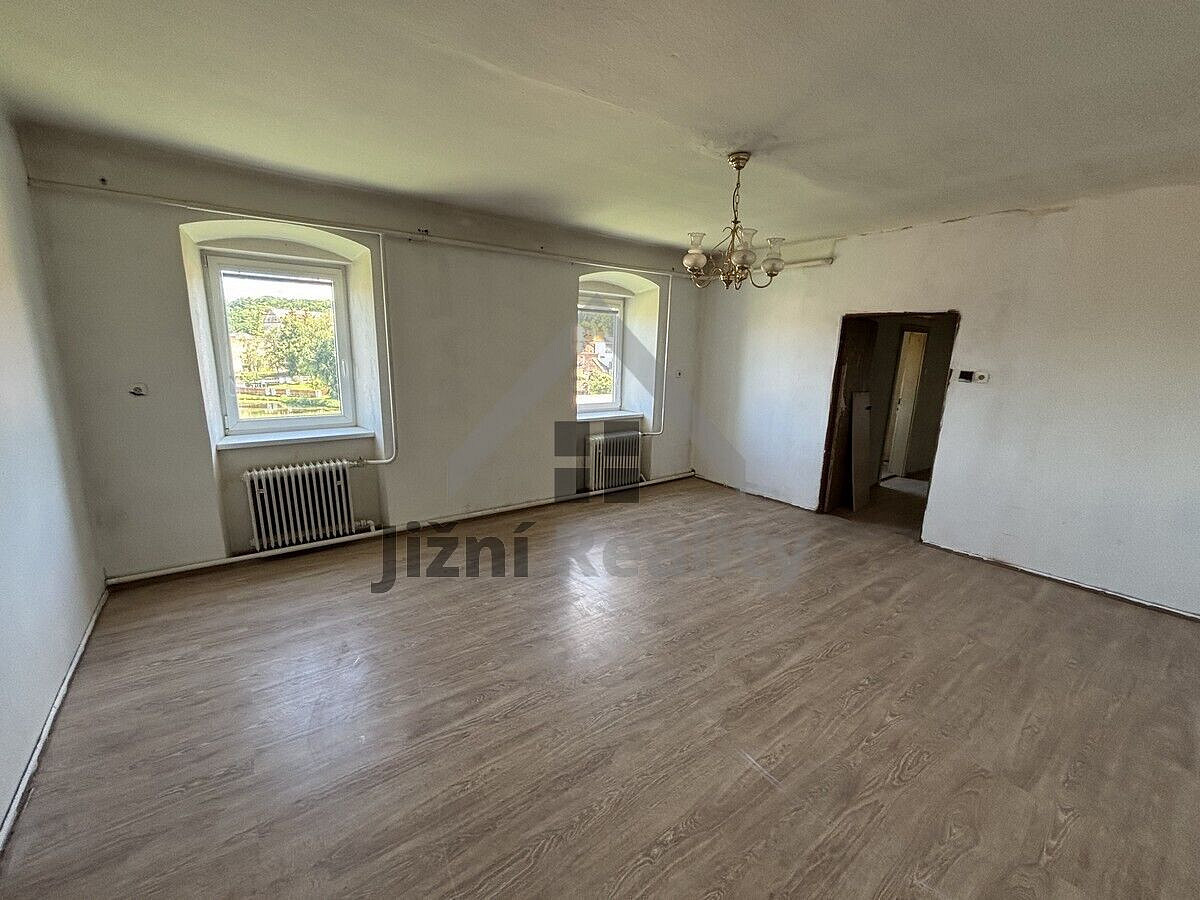 Prodej bytu 2+1 98 m² – fotografie 3