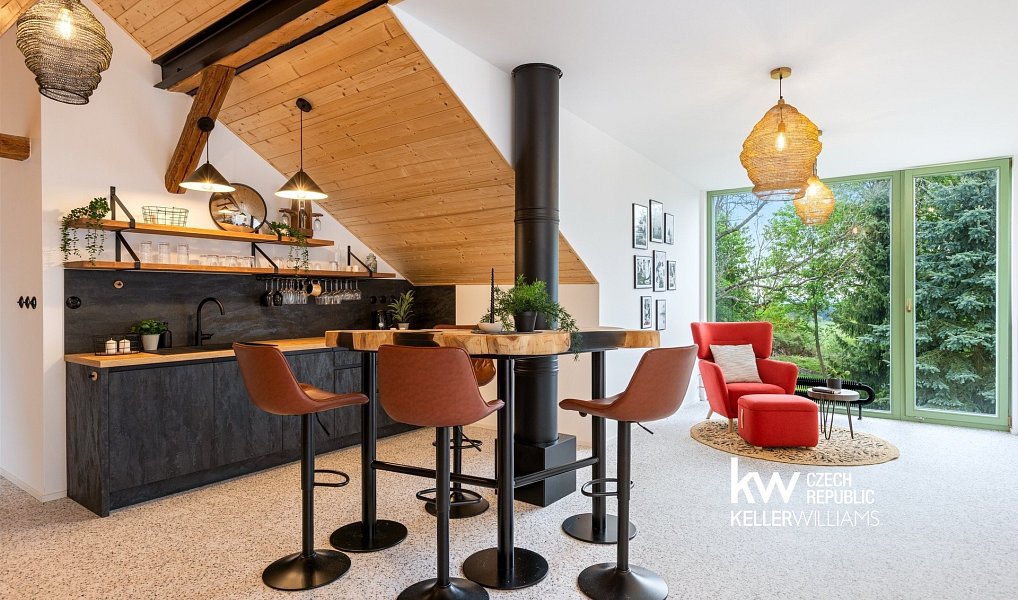 Prodej domu 271 m² s pozemkem 3 312 m², Křeč – náhled fotky 24