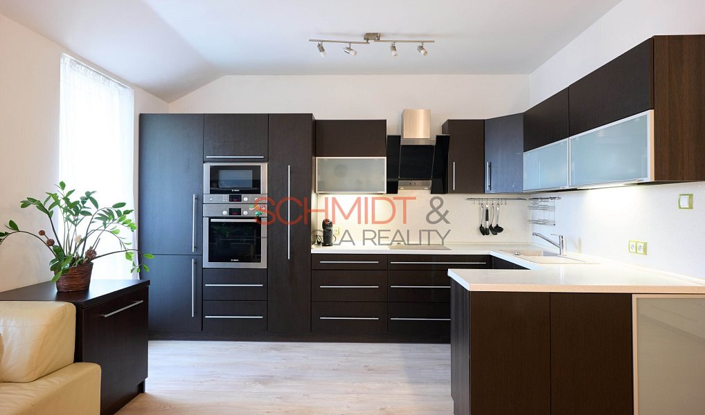 Prodej bytu 3+kk 90 m², Hustopeče – náhled fotky 2