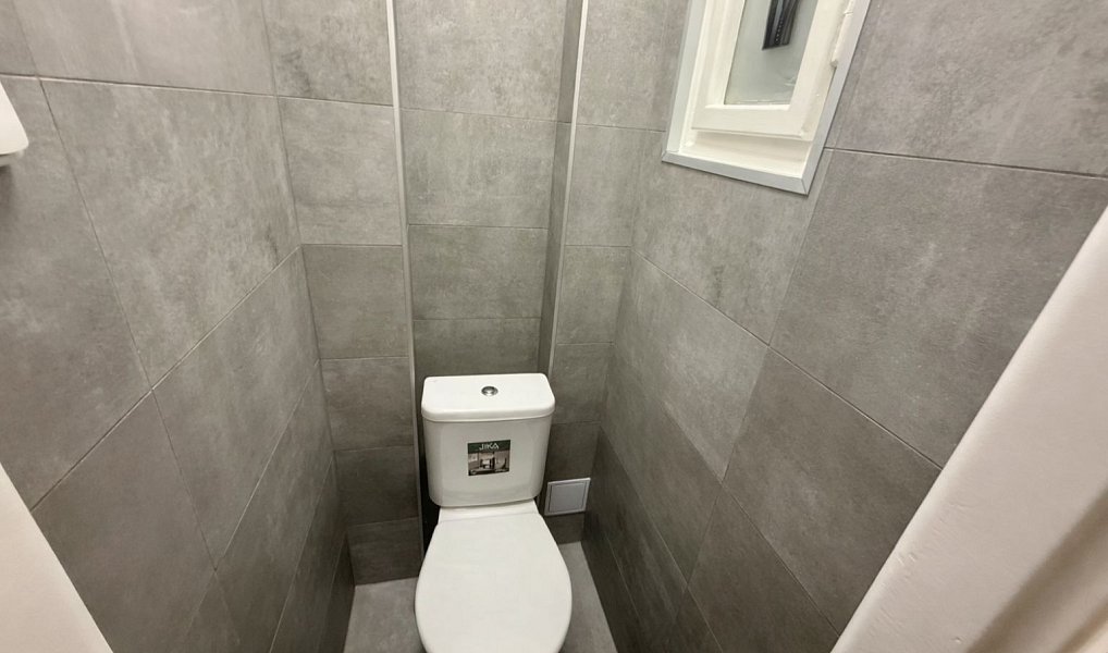 Prodej bytu 1+1 40 m², Praha – náhled fotky 7
