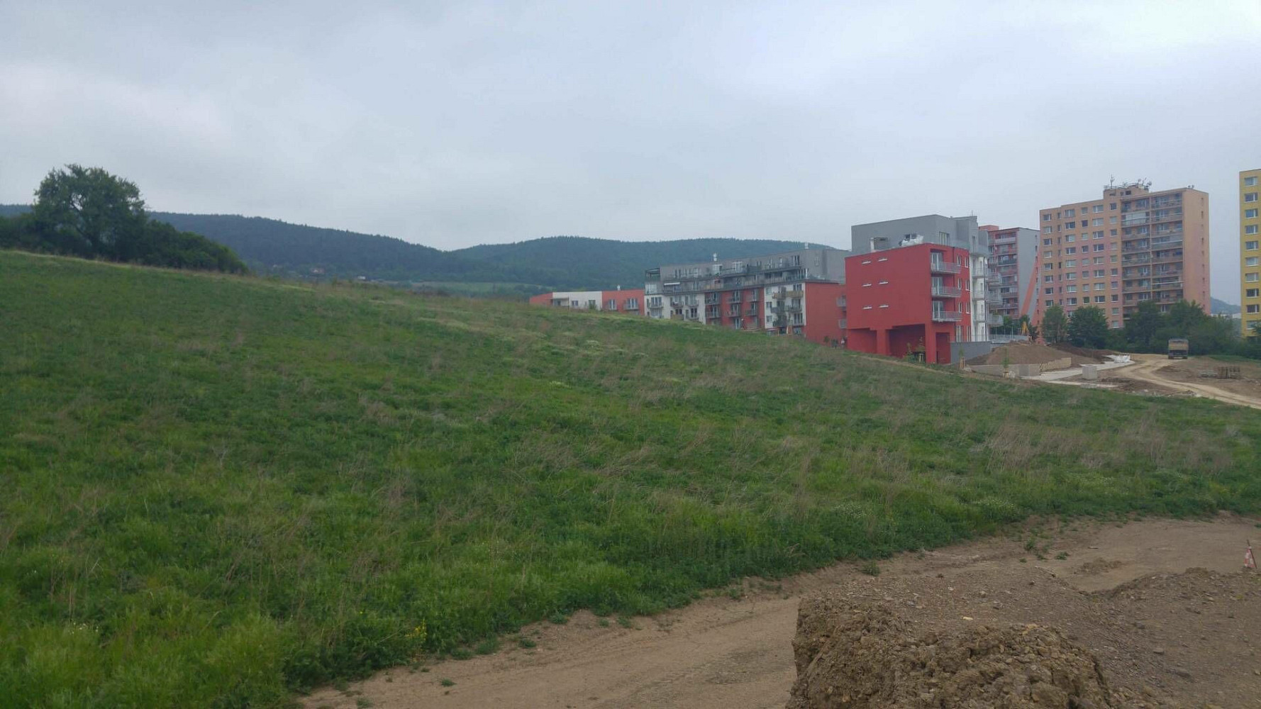 Prodej stavebního pozemku 8 607 m² – fotografie 3