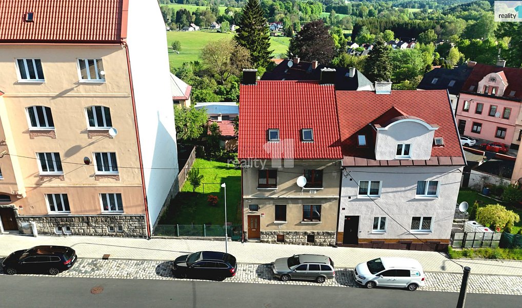 Prodej domu 145 m² s pozemkem 363 m², Aš – náhled fotky 2