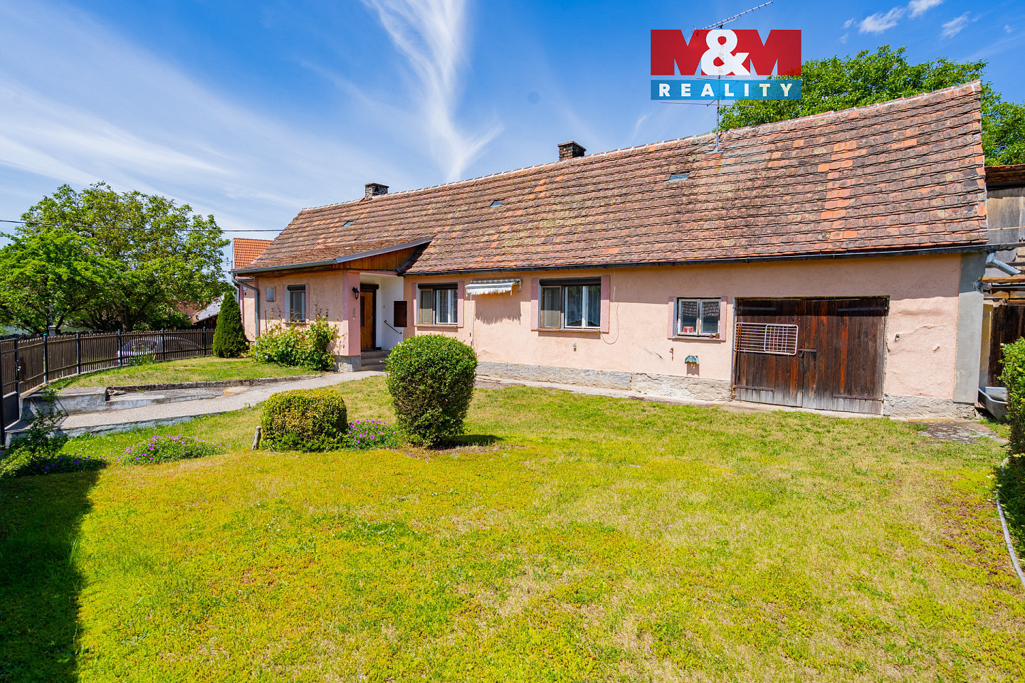 Prodej domu 159 m² s pozemkem 810 m²