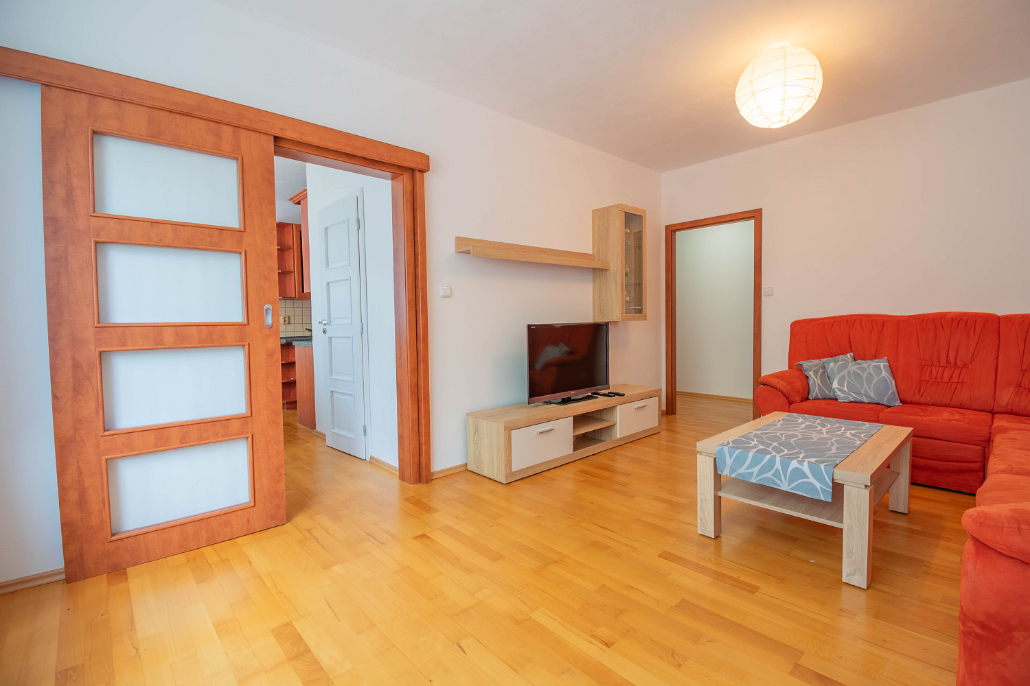 Pronájem bytu 3+1 73 m² – fotografie 3