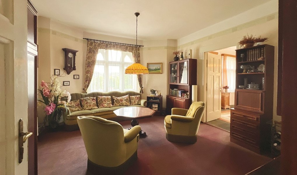 Prodej domu 190 m² s pozemkem 1 331 m², Jablonec nad Nisou – náhled fotky 8