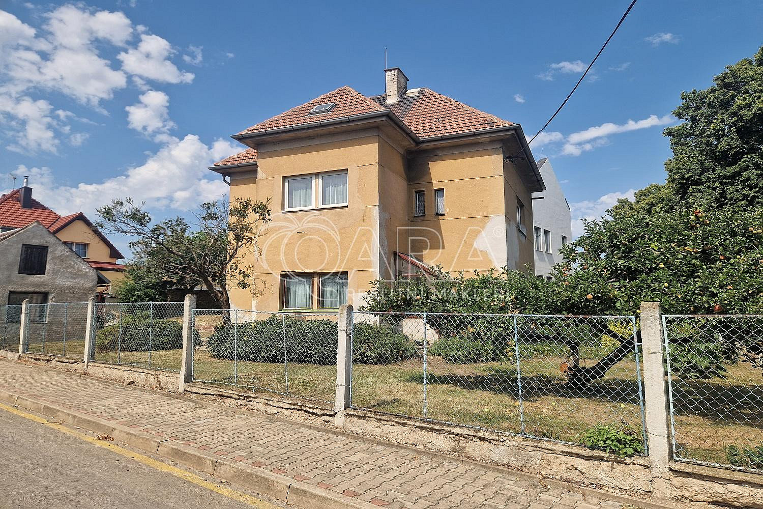 Prodej domu 185 m² s pozemkem 582 m² – fotografie 2