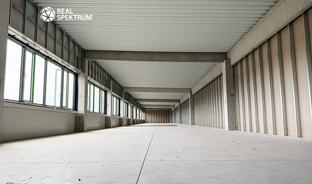 Pronájem výrobních prostor 462 m², Znojmo – náhled fotky 15