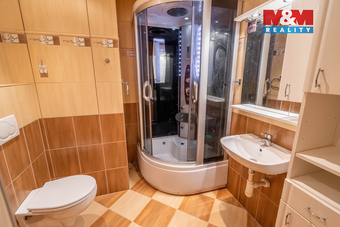 Prodej bytu 1+kk 33 m² – fotografie 2