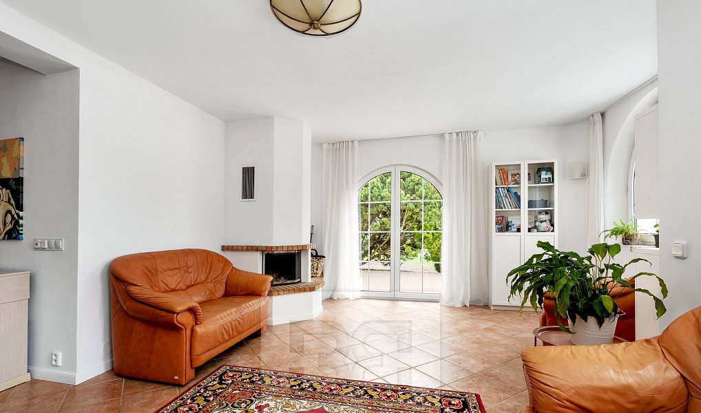 Prodej domu 170 m² s pozemkem 1 332 m², Kunice – náhled fotky 3