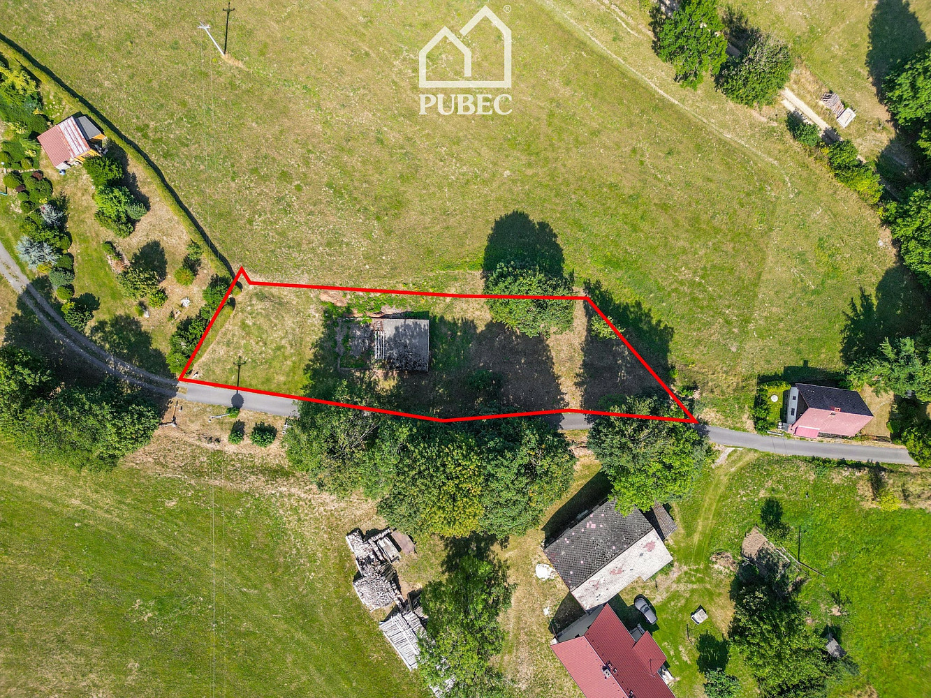 Prodej stavebního pozemku 1 325 m² – fotografie 2