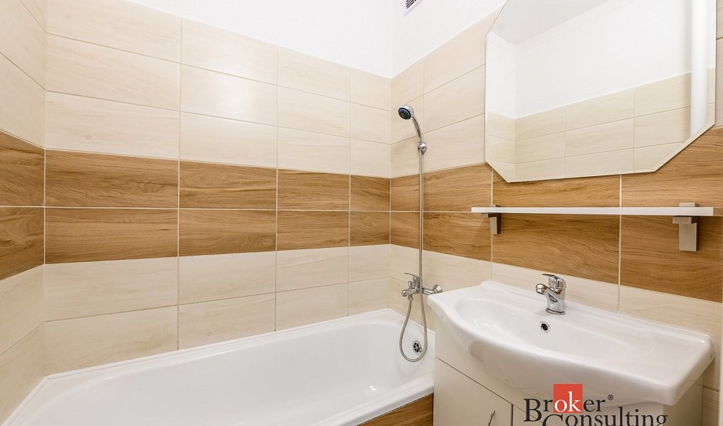 Prodej bytu 2+1 56 m², Domažlice – náhled fotky 14