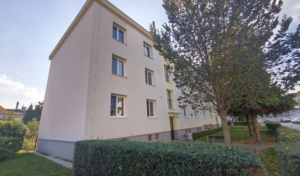 Prodej bytu 1+kk, 35 m², Hodonín, Kyjov
