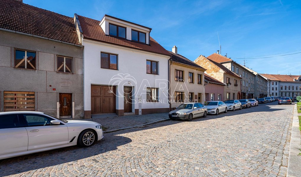 Prodej bytu 2+kk 65 m², Ivančice – náhled fotky 16