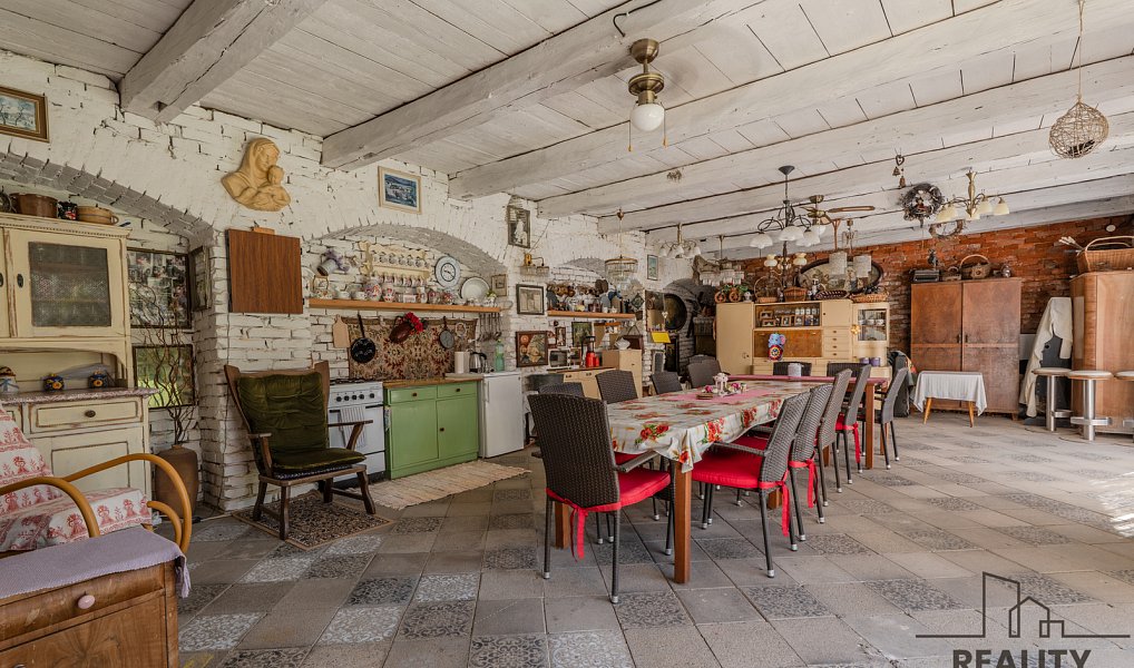 Prodej domu 292 m² s pozemkem 1 719 m², Kučerov – náhled fotky 29