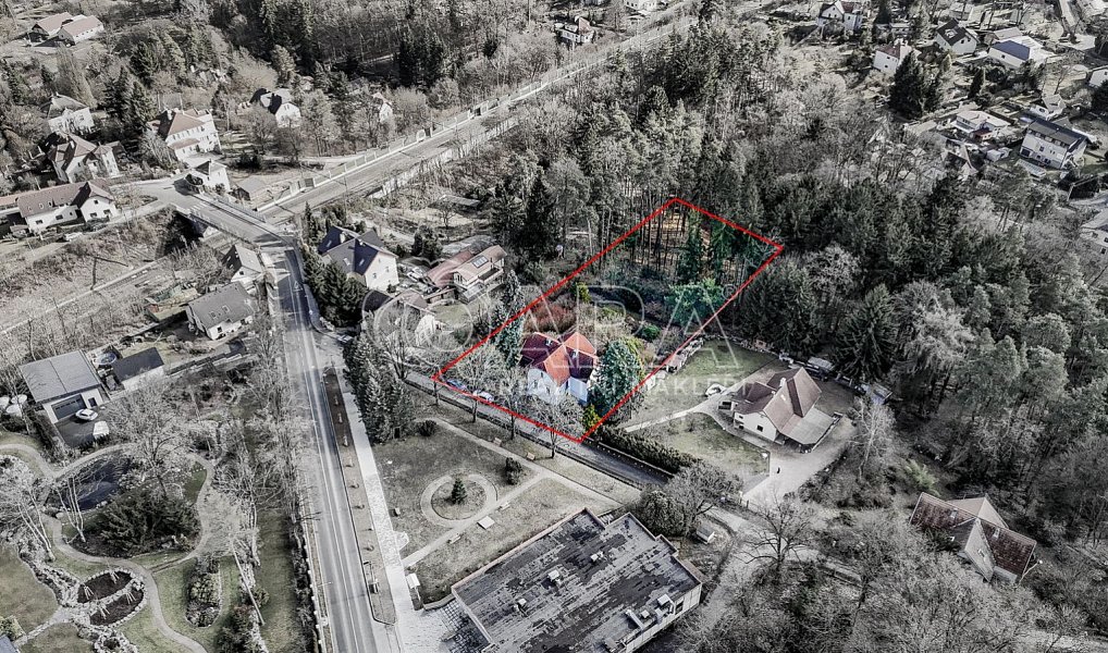 Prodej domu 330 m² s pozemkem 4 380 m², Senohraby – náhled fotky 12