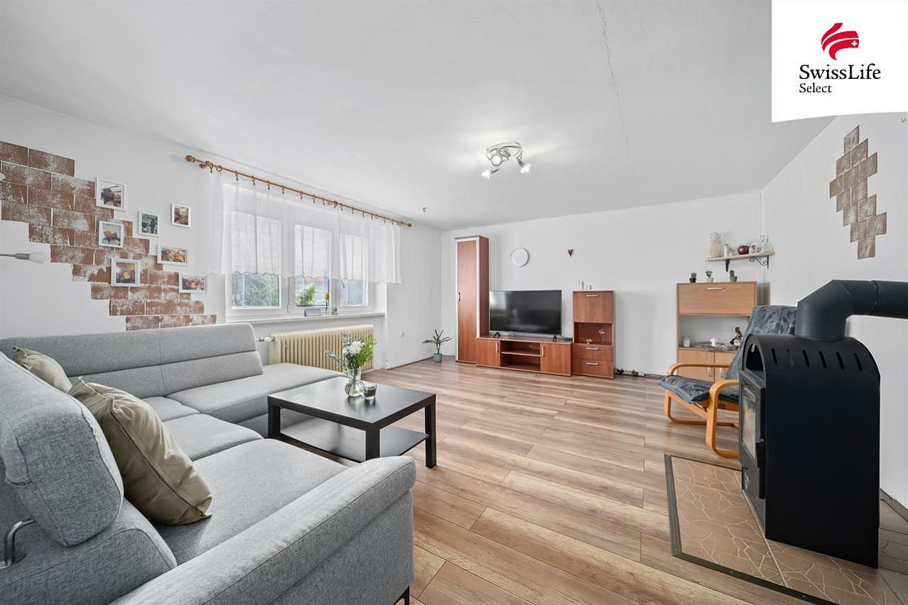 Prodej domu 200 m² s pozemkem 1 278 m²