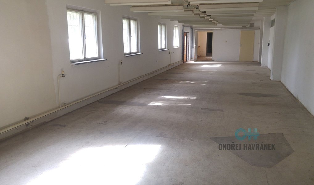 Pronájem skladovacích prostor 645 m², Holešov – náhled fotky 7