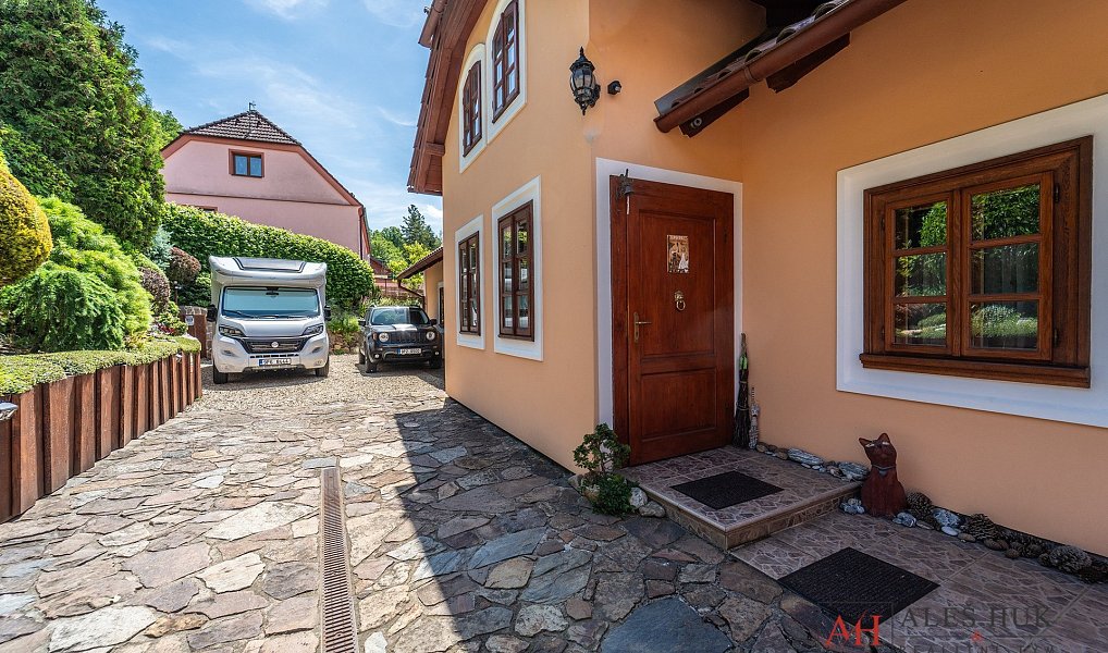 Prodej domu 125 m² s pozemkem 1 851 m², Starý Plzenec – náhled fotky 33