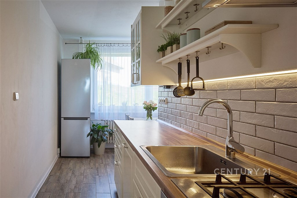 Pronájem bytu 3+1 73 m² — photo 2