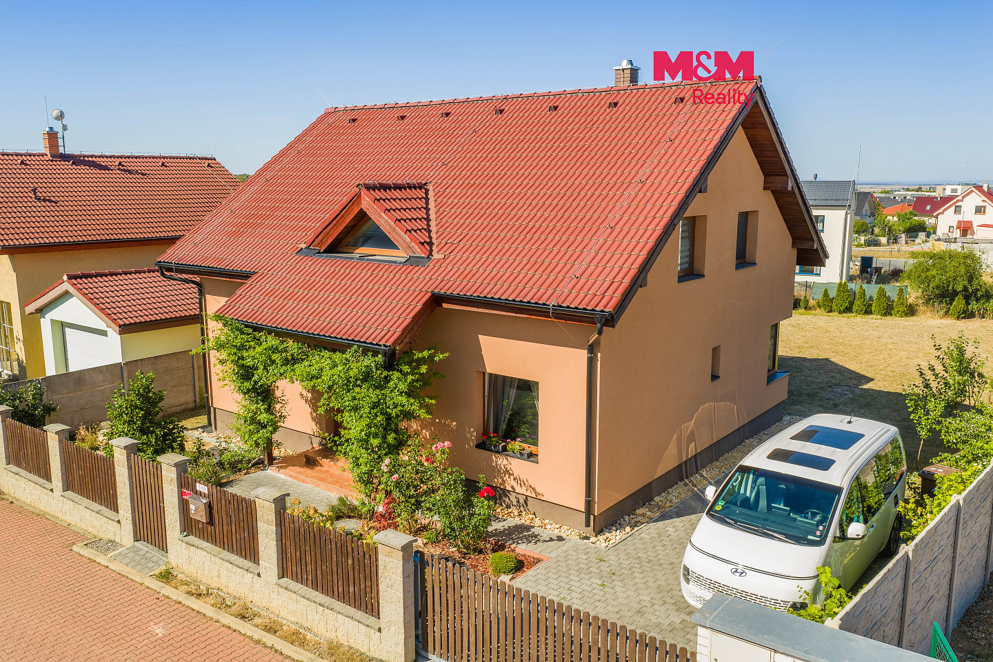 Prodej domu 173 m² s pozemkem 807 m²