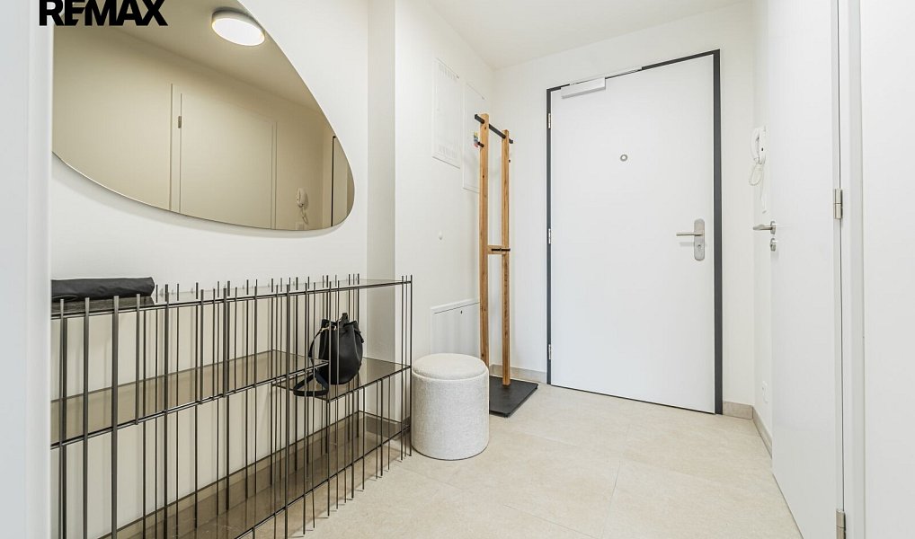 Prodej bytu 2+kk 67 m², Praha – náhled fotky 10