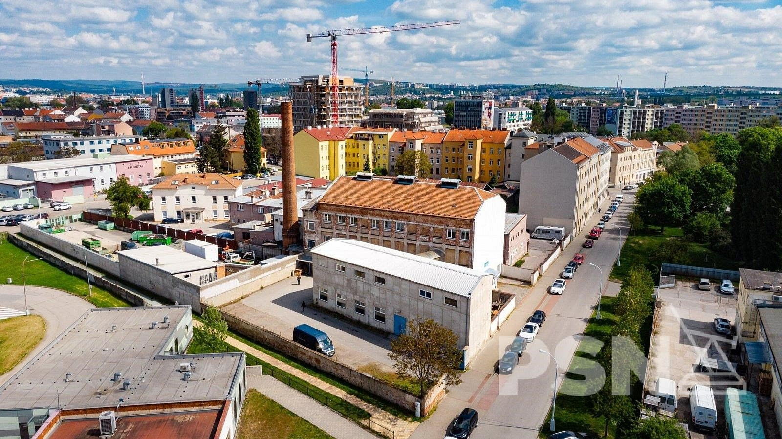Pronájem skladovacích prostor 1 451 m²