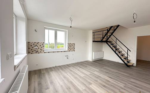 Prodej bytu 3+kk 72 m², Kostomlaty nad Labem - Lány, okres Nymburk