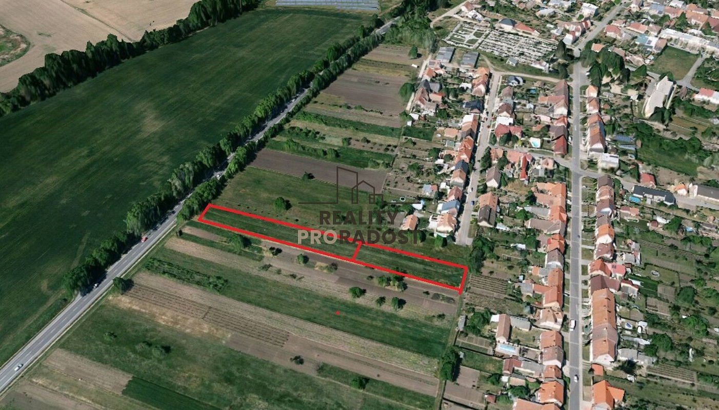 Prodej stavebního pozemku 4 274 m² – fotografie 3