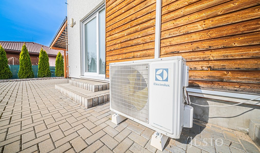 Prodej domu 117 m² s pozemkem 1 389 m², Blešno – náhled fotky 32