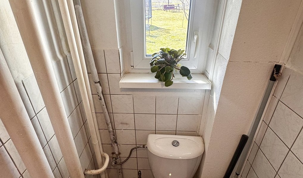 Prodej domu 340 m² s pozemkem 668 m², Cheb – náhled fotky 26