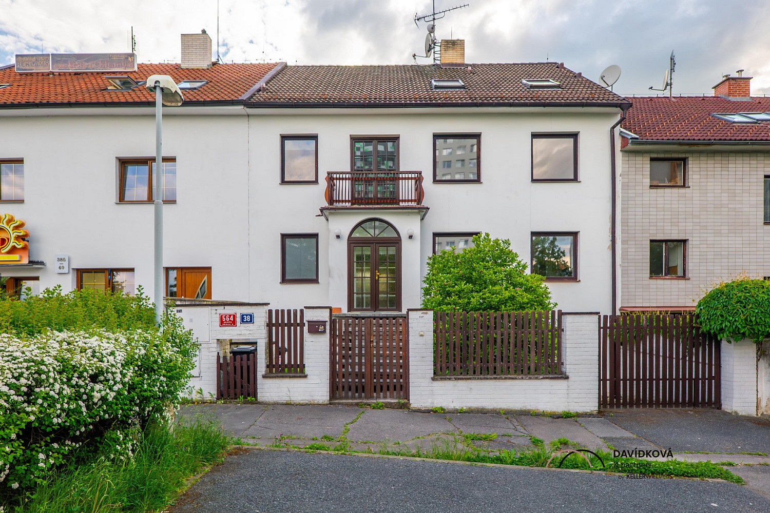 Prodej obchodních prostor 340 m² — photo 2