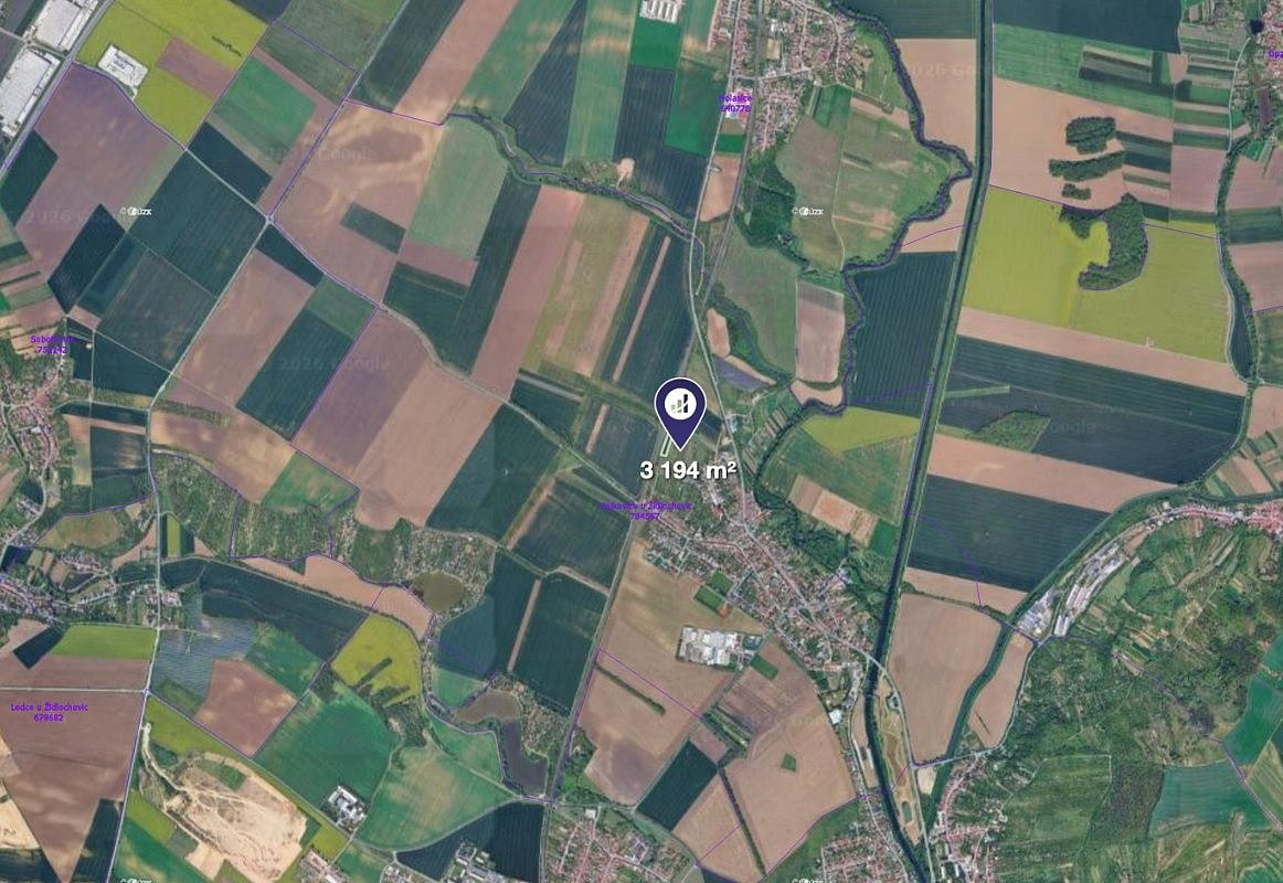 Prodej pole 1 065 m² — photo 2