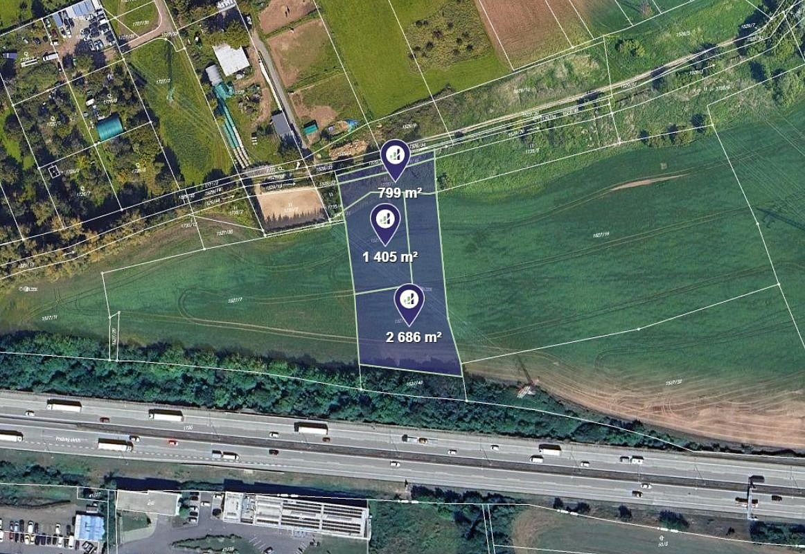 Prodej pole 4 890 m², Praha