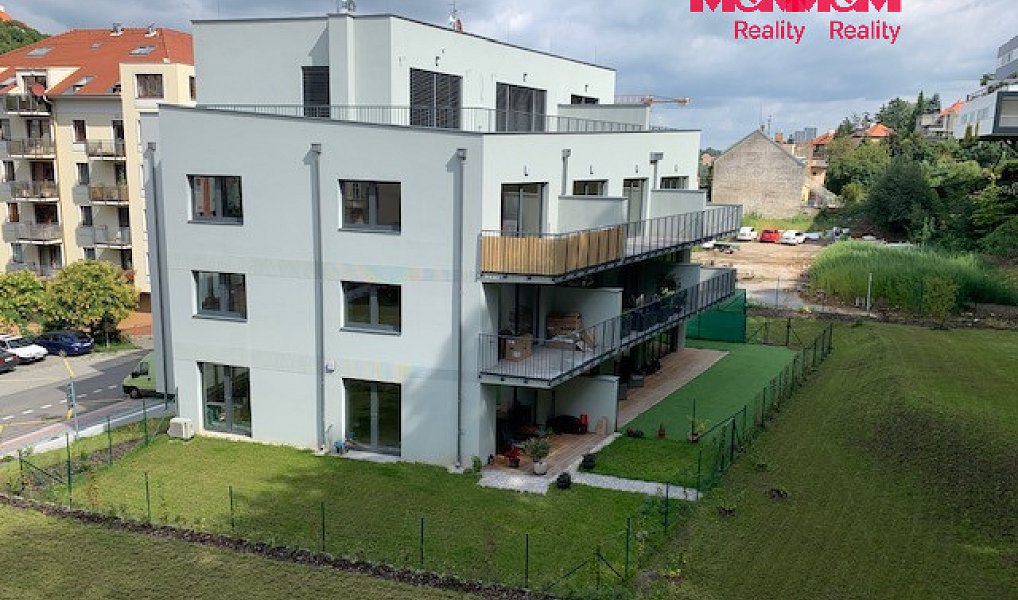 Pronájem bytu 2+kk 58 m², Praha – náhled fotky 9