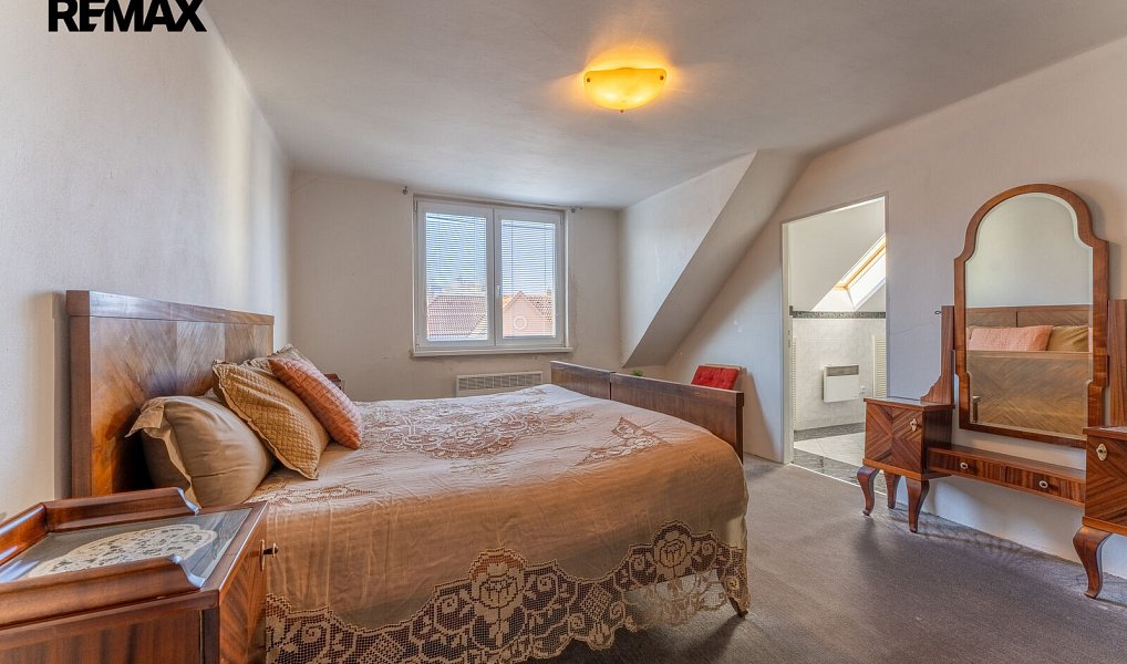 Prodej domu 210 m² s pozemkem 385 m², Praha – náhled fotky 20