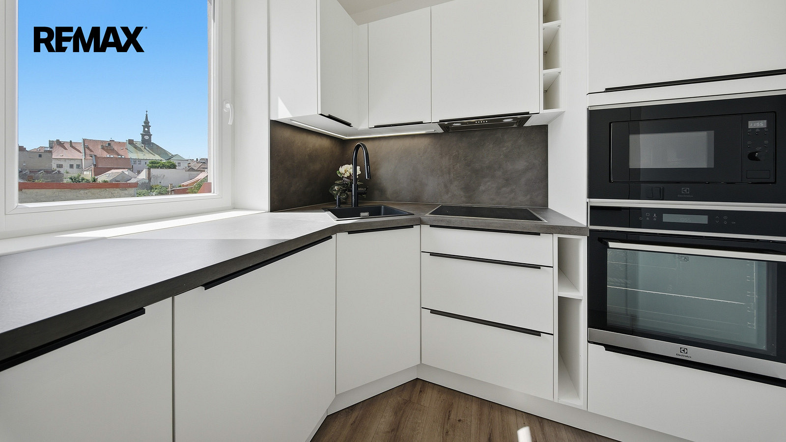 Prodej bytu 4+kk 85 m² — photo 4