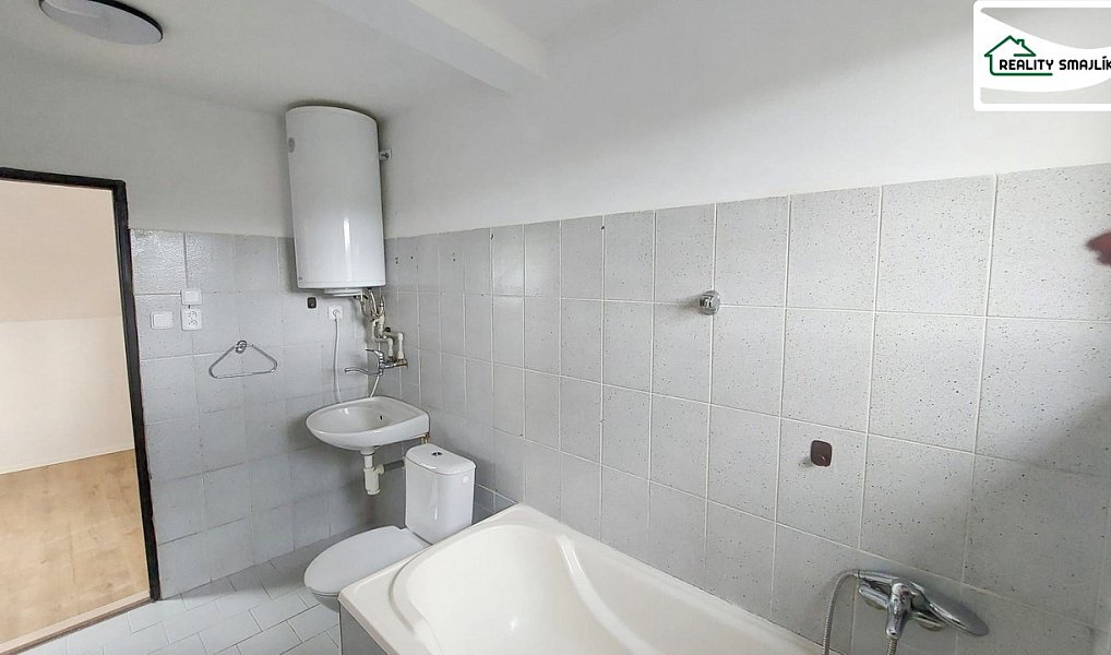 Pronájem bytu 2+kk 65 m², Luby – náhled fotky 8