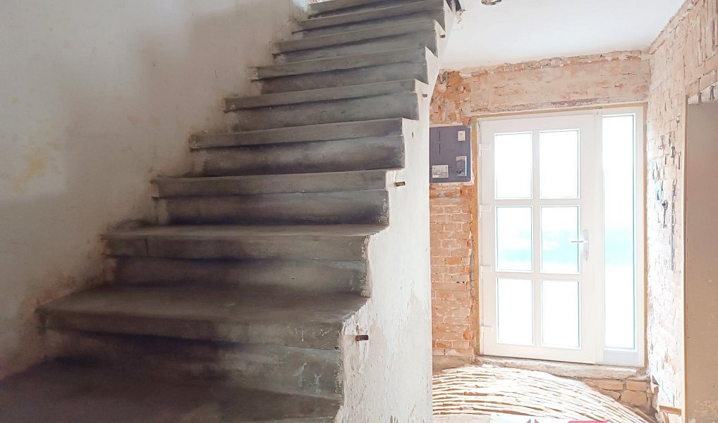 Prodej domu 130 m² s pozemkem 182 m², Strážiště – náhled fotky 2