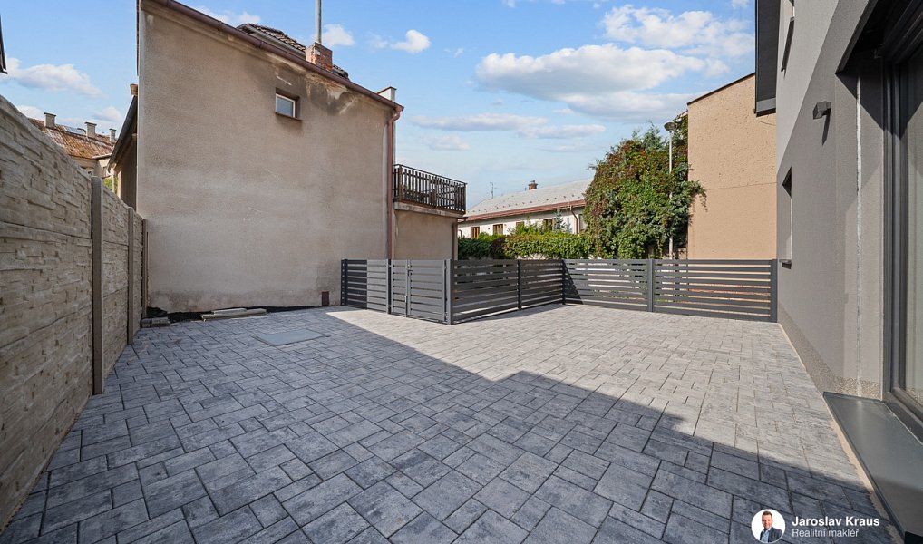 Prodej domu 134 m² s pozemkem 176 m², Nová Paka – náhled fotky 3