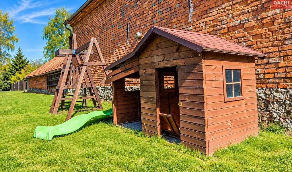 Prodej domu 350 m² s pozemkem 2 531 m², Moravičany – náhled fotky 9