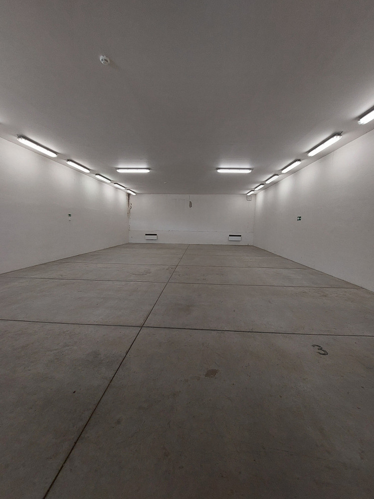 Pronájem skladovacích prostor 130 m²