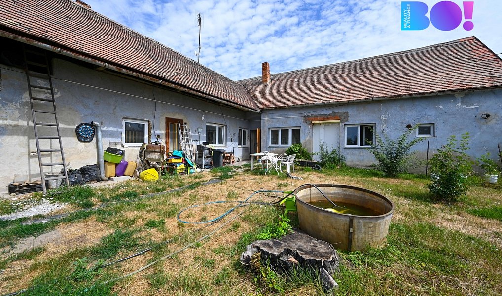 Prodej domu 85 m² s pozemkem 736 m², Strachotice – náhled fotky 2