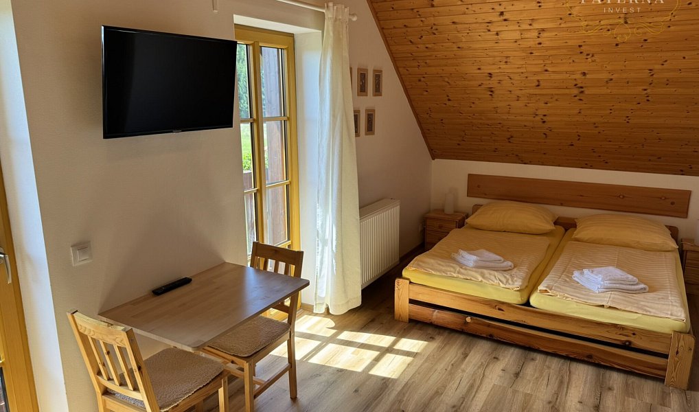 Prodej domu 300 m² s pozemkem 5 000 m², Nové Hutě – náhled fotky 18