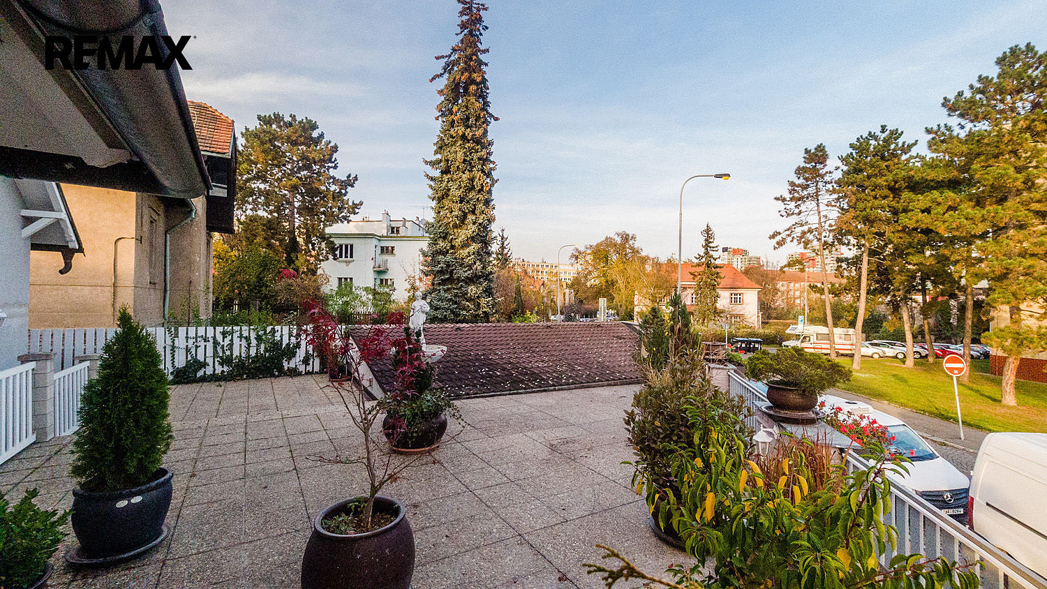 Prodej obchodních prostor 109 m² – fotografie 3