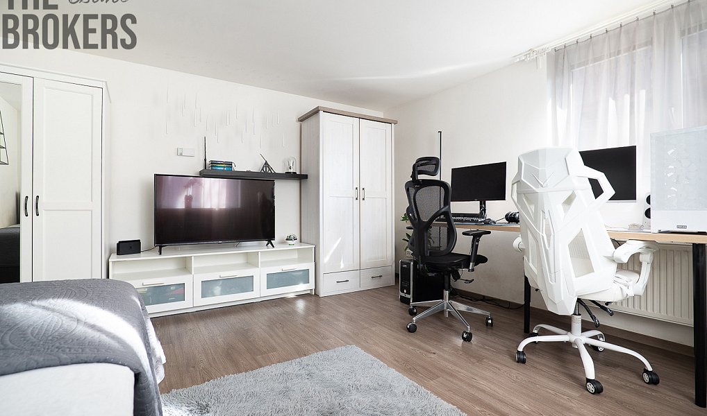 Prodej domu 172 m² s pozemkem 678 m², Praha – náhled fotky 14