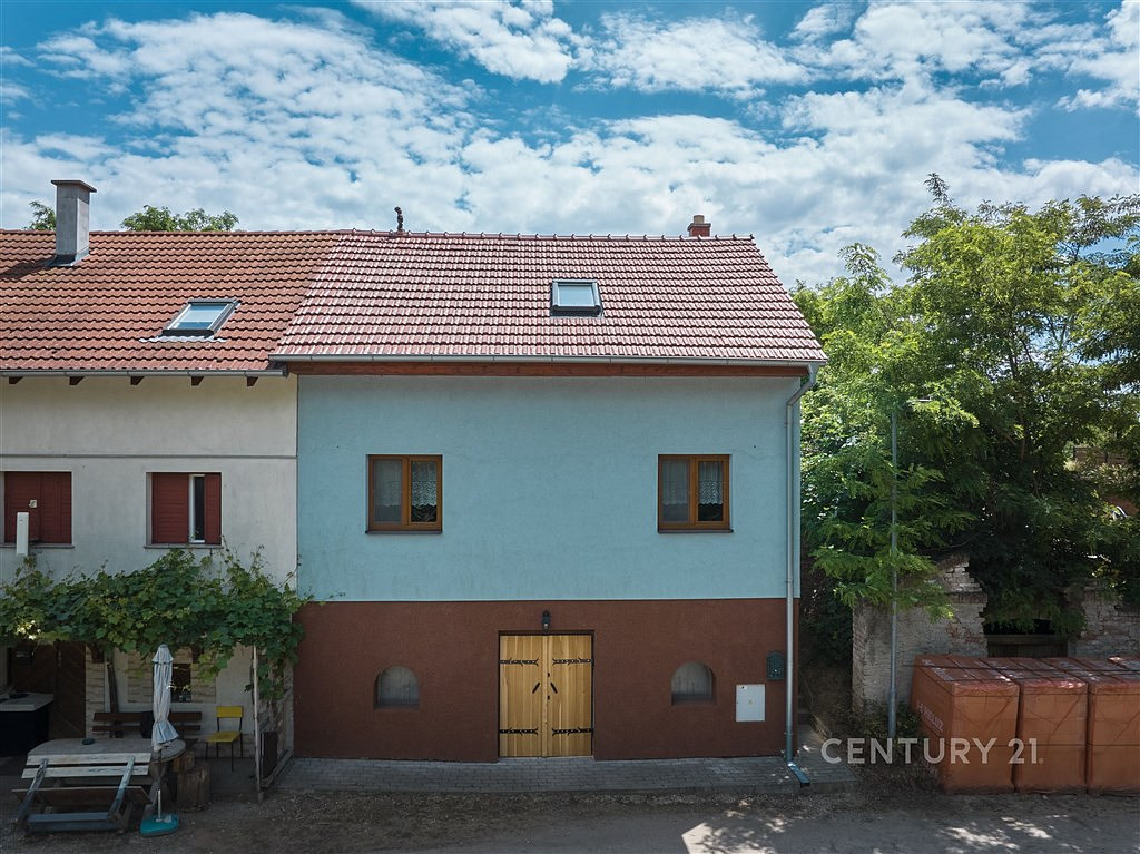 Prodej domu 75 m² s pozemkem 122 m²