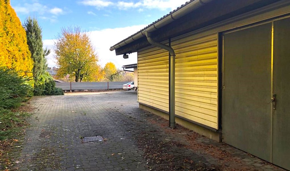 Prodej výrobních prostor 650 m², Fryšták – náhled fotky 8